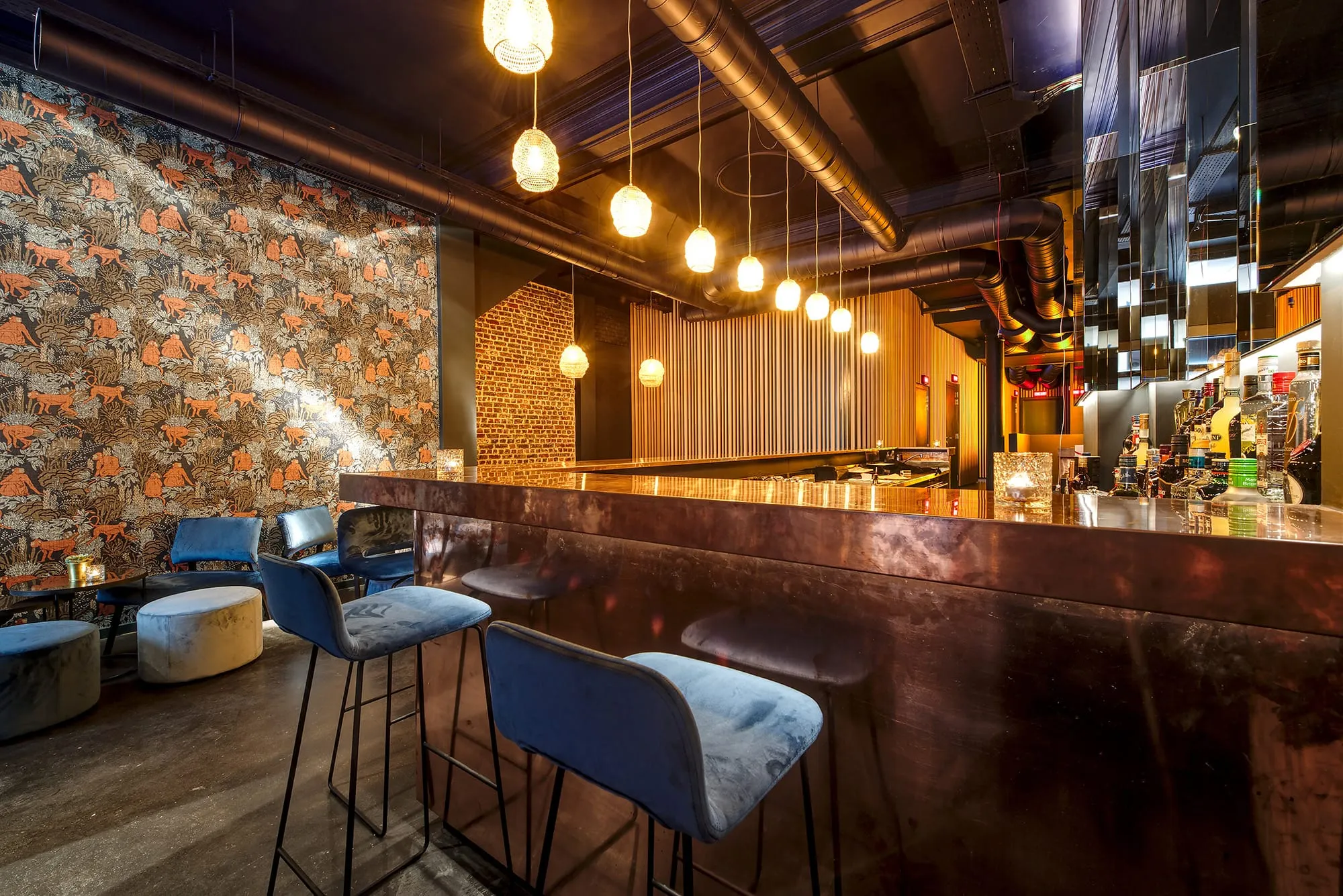https://old-boa.hb-preprod.com/wp-content/uploads/2023/10/bar-cocktail-brussels-boa-karaoke.jpg