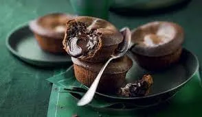 chocolate-cake-boa-karaoke